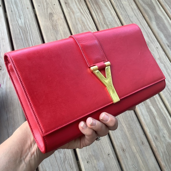 YVES SAINT LAURENT GO OUT CLUTCH🌹🌹🌹 - Picture 3 of 16